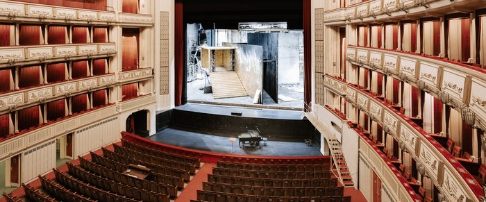 Wiener Staatsoper Zuschauerraum mit Bühne