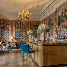 Sir Francs Bar Beaverbrook Hotel