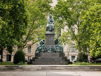 Beethoven-Denkmal am Beethovenplatz Wien