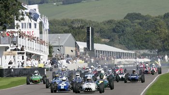 Goodwood Revival Oldtimer beim Autorennen