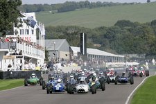 Goodwood Revival Oldtimer beim Autorennen