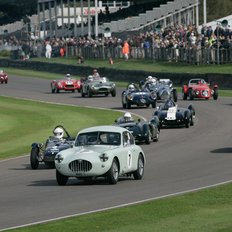 Goodwood Revival Oldtimer bei einem Rennen