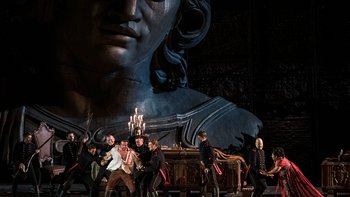 Arena di Verona Bühnenbild Tosca